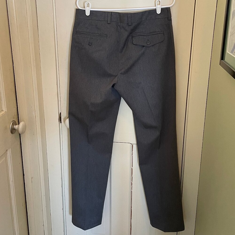 Men's 100% Cotton L. L. Bean Standard Fit Trousers Size 32 - Picture 4 of 12